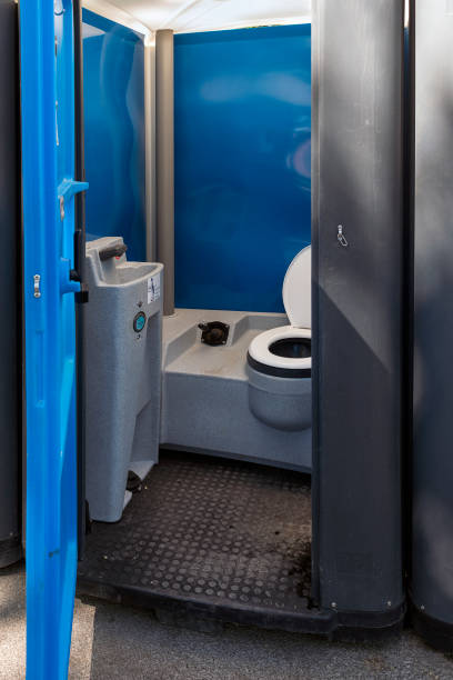 Best Emergency porta potty rental  in Oakwood, IL
