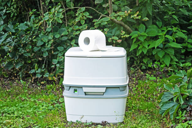 Best Affordable portable toilet rental  in Oakwood, IL